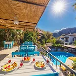 Yeni Doga Hotel
