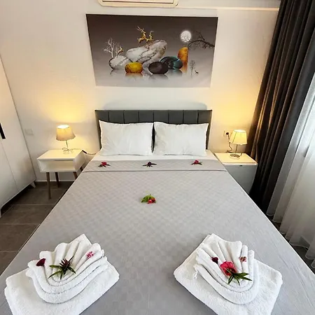 Отель Garden Bloom *