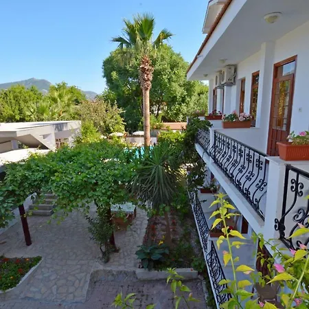 Hotel Yeni Doga *