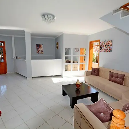 Garden Bloom Дальян